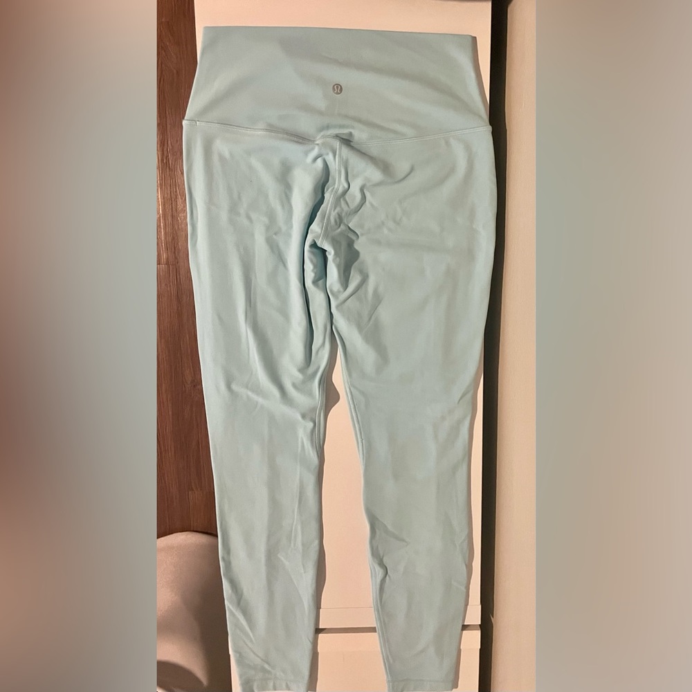 Lululemon aligns 28’